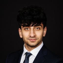 Nima Sakha, Team Director at Summit Tech